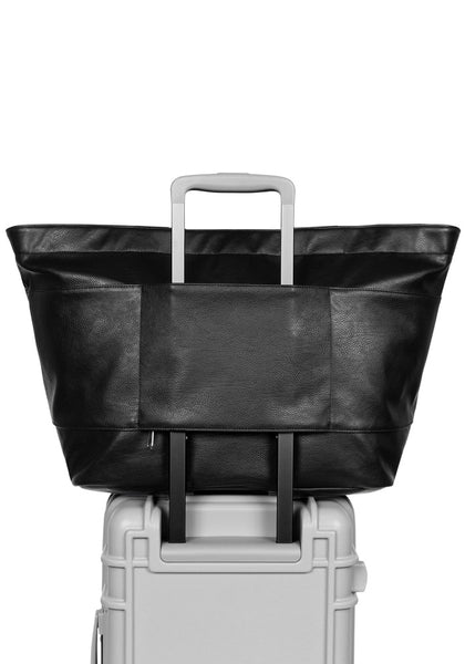 EGONLAB EASTPAK EGON TOTE L FAUX LEATHER BLACK SS26 | DOSHABURI Shop