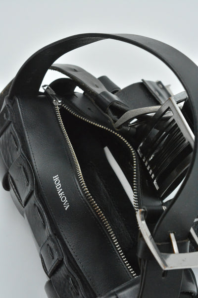 HODAKOVA BUCKLE BAGUETTE BAG BLACK SS26 | DOSHABURI Shop