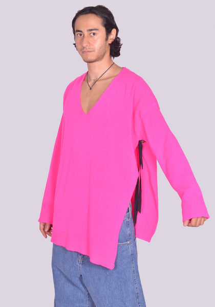 MARINA YEE KITTEN V-NECK KNIT SWEATER FUCHSIA FW24 | DOSHABURI Shop