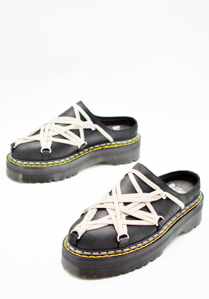 RICK OWENS  DR. MARTENS QUAD SOLE MEGALACE MULE BLACK FW26 | DOSHABURI