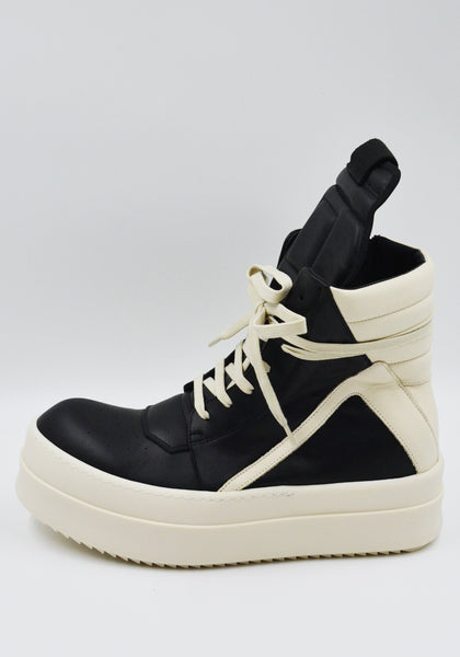 RICK OWENS MEGA BUMPER GEOBASKET SNEAKERS BLACK/MILK FW25 | DOSHABURI Shop