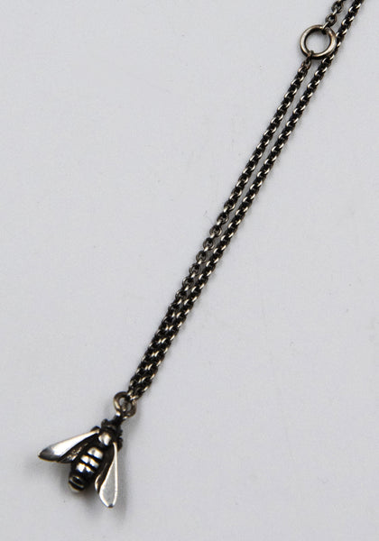 WERKSTATT MÜNCHEN M7492 CHAIN MINI NECKLACE BEE SILVER FW24 | DOSHABURI Online Shop