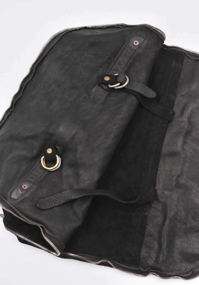 GUIDI グイディ通販 | 革靴 M10 SOFT HORSE REVERSE MESSENGER BAG BLACK | DOSHABURI